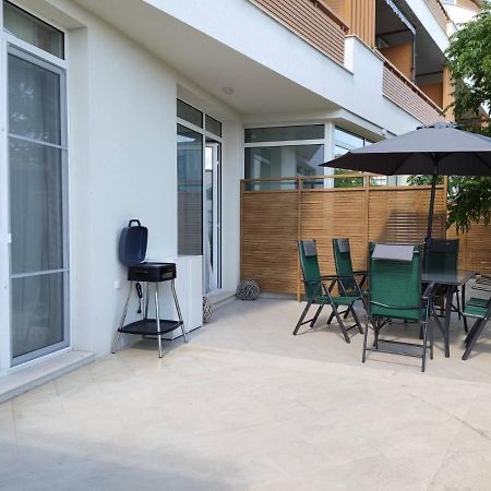 Las Brisas Garden Apartment Burgas ภายนอก รูปภาพ