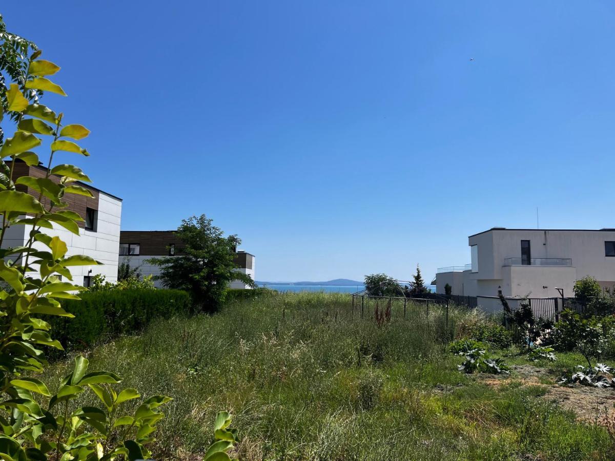 Las Brisas Garden Apartment Burgas ภายนอก รูปภาพ