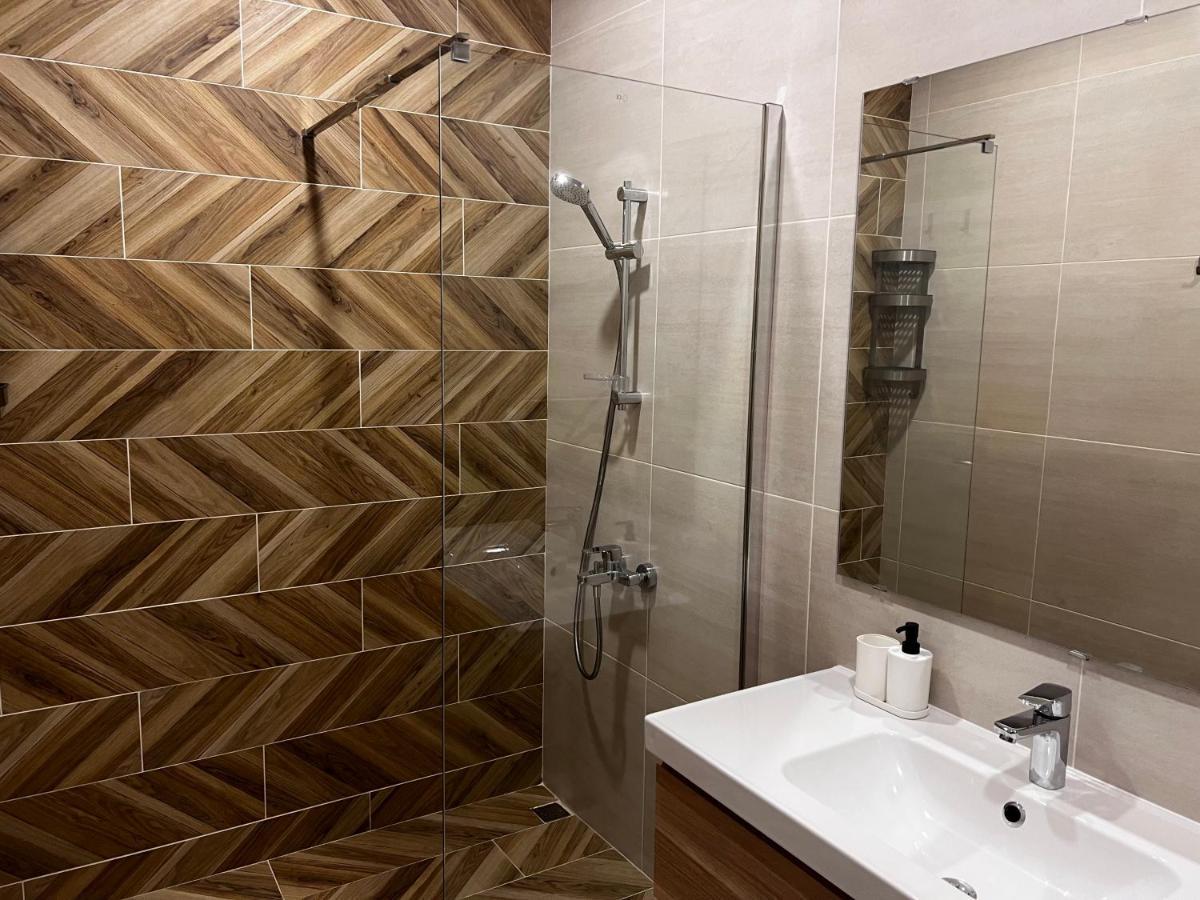 Las Brisas Garden Apartment Burgas ภายนอก รูปภาพ